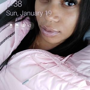 Meet your Posher, Lexis